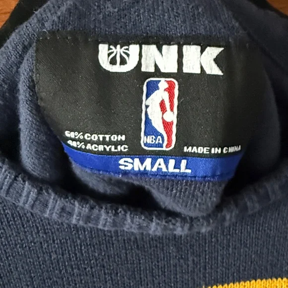 Indiana Pacers Sweater - Picture 2 of 5